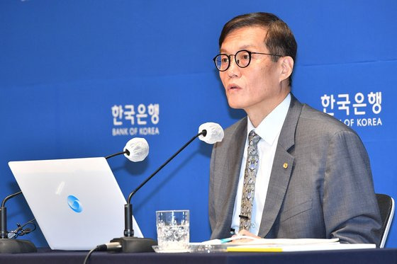 이창용 한국은행 총재는 지난해 임기 3년의 국제결제은행(BIS) 이사로 선출됐다. 이사회는 BIS의 최고의결기구다. [중앙포토]