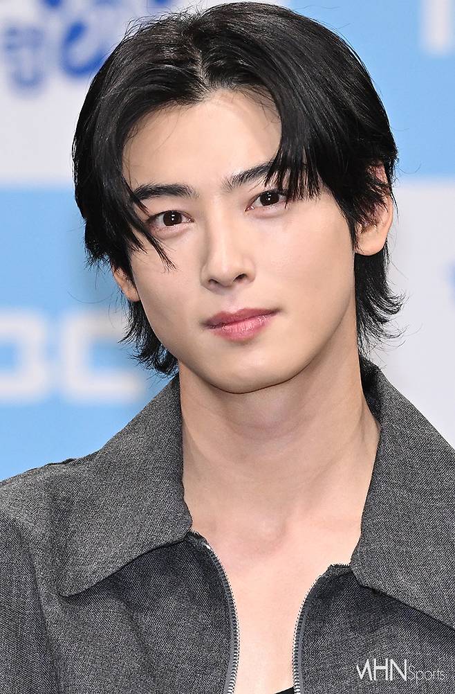 차은우 '비주얼 감동 심해'