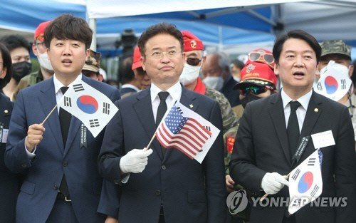 이준석 전 대표와 안철수 의원. [연합뉴스]