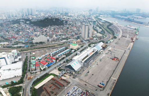 인천 중구 내항 1·8부두 전경. 장용준기자