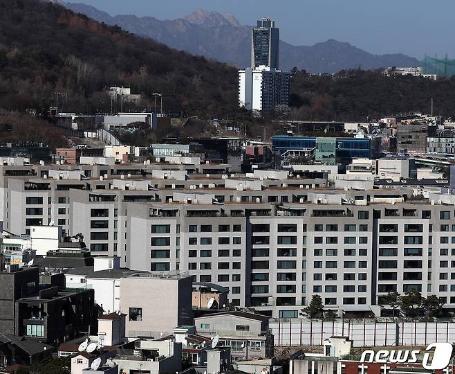 서울 용산구 한남동에서 바라본 고급 주택단지. 2022.12.14/뉴스1 ⓒ News1 김진환 기자