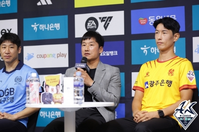 파이널라운드 미디어데이에 참석한 이정효 감독/한국프로축구연맹