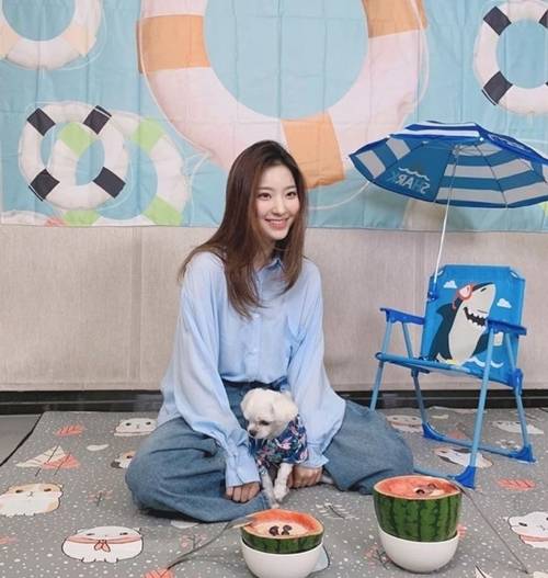 그룹 프로미스나인 멤버 이새롬이 MK스포츠와의 인터뷰를 진행했다. 사진=플레디스