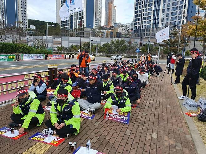 항만 보안 노동자 집회 [전국항만보안노동조합연합회 제공. 재판매 및 DB금지]