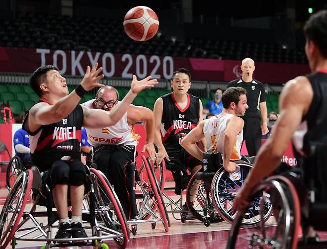 2020 도쿄 패럴림픽 당시 남자 휠체어 농구대표팀의 경기 장면. (대한장애인체육회 제공)