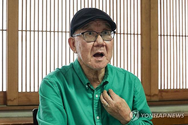 김영규 주한미군 공보관, 44년의 언론 창구 역할을 뒤로하고 (서울=연합뉴스) 임화영 기자 = 44년 동안 주한미군에서 대(對)언론 창구 역할을 해온 김영규 공보관이 지난 19일 서울 용산구의 한 식당에서 연합뉴스와 인터뷰하고 있다. 김 공보관은 오는 31일 퇴임한다. 2023.10.21 hwayoung7@yna.co.kr