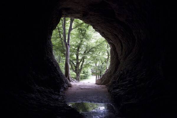 출처: 게티이미지뱅크 (동굴 사진 명소)