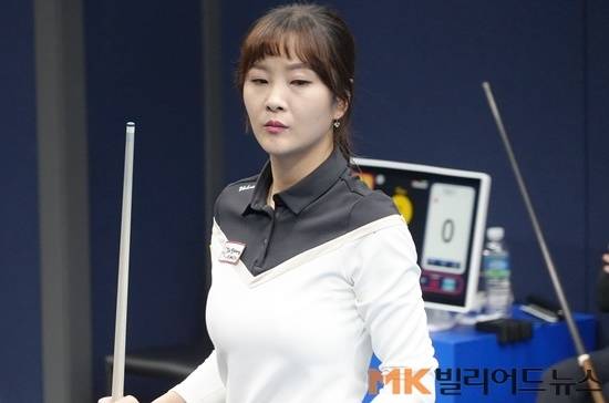 올시즌 상금 랭킹 66위 김상아가 우승후보 강지은을 꺾고 LPBA 첫 4강에 올라, 백민주와 결승행을 다툰다. (사진=MK빌리어드뉴스 DB)