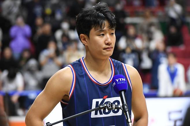 부산 KCC 허웅은 23득점을 올리며 부산 데뷔전 승리를 이끌었다. [KBL 제공]