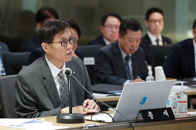 이창용 한국은행 총재가 23일 한은 본관에서 열린 기획재정위원회 국정감사에서 발언하고 있다. [사진=한국은행]