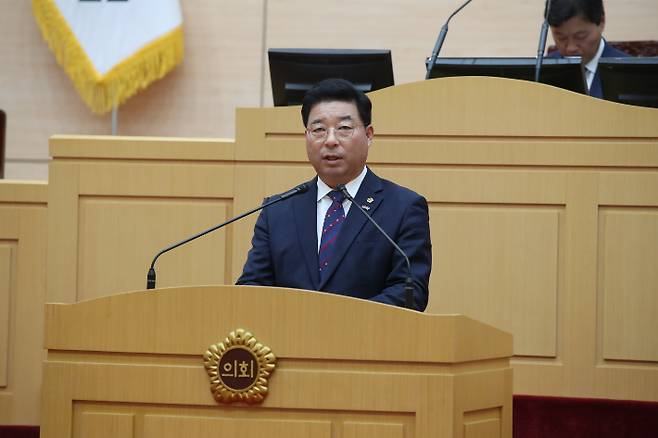 신민호 의원이 본회의장에서 발언하고 있다. 전남도의회 제공