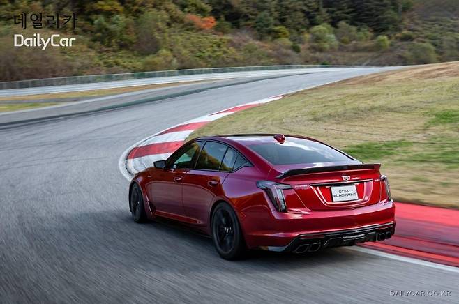 캐딜락, CT5-V 블랙윙