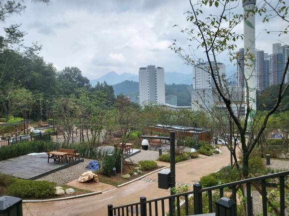 앵봉산 가족캠핑장. 서울시 제공