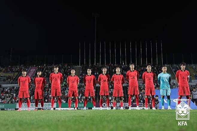 [서울=뉴시스]지난 9월 창원에서 열린 AFC U-23 아시안컵 예선 당시 올림픽 대표팀. 2023.10.30. (사진=대한축구협회 제공) *재판매 및 DB 금지