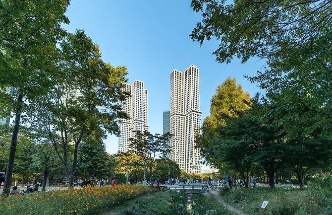 '아크로 서울포레스트'./사진=DL이앤씨