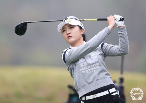 2023시즌 KLPGA 투어 상금 1위 , 대상 포인트 1위를 달리고 있는 이예원. KLPGA 제공