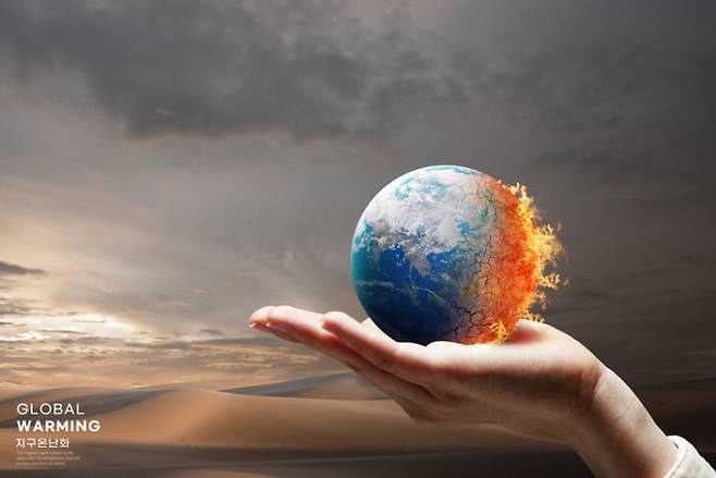 기후 변화를 막으려면 온실가스 배출을 줄이고, 에너지 불균형을 막는 연구개발이 동원돼야&nbsp;한다는 연구결과가 나왔다. JVM_C011/게티이미지뱅크 제공.
