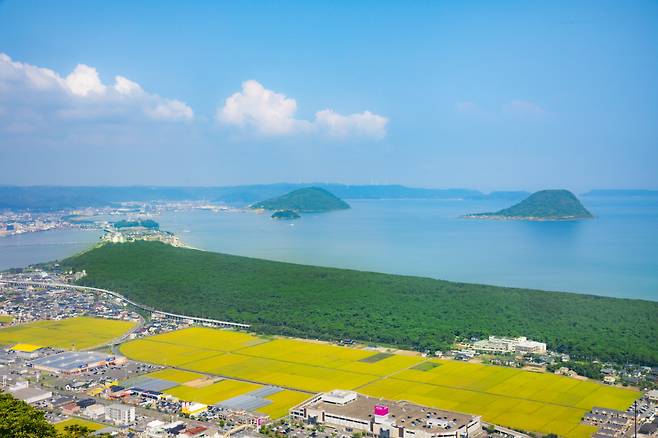 Mt. Kagamiyama Observation Deck