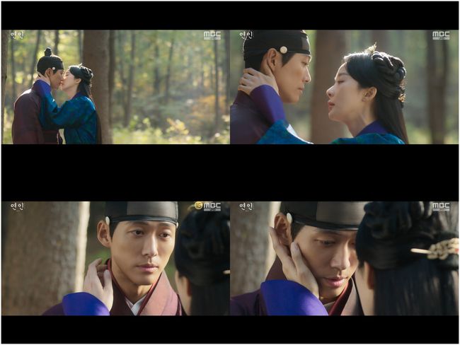  ⁇  Couple ⁇  Namgoong Min and Lee Chung-ah kissed.In the 17th episode of MBCs Lamar Jackson  ⁇  Couple, which was aired on the 4th, Jang Hyun (Namgoong Min) who does not hide his anger to keratinization (Lee Chung-ah) was portrayed.When Ahn Eun-jin returned to Joseon, Lee Hyun remained in Qing and was at the side of keratinization. When he made an arrow bet, he asked, What happens if I win?Keratinization is not going to happen. Soon Chung will take over the middle ground. The Koreans smiled and said, Then you should listen to Chung. Then Jang Hyun is angry and I am a merchant.I have done more damage to the person who has done the damage. I should shoot the bow to the person who shot the arrow at me. He said, Evil, foolish and selfish slut.Soon after, Jang Hyun said, But its strange, did you think too much? Then he hesitated. Keratinization said, Are you angry with me or thinking about me? The keratinization grabbed Jang Hyun, who hesitated, and kissed him.Jang Hyun, who was pausing, refused, but keratinization said, You pushed me out of the past, and today I hesitated, but someday I will hold it to me.Lamar Jacksons Couple