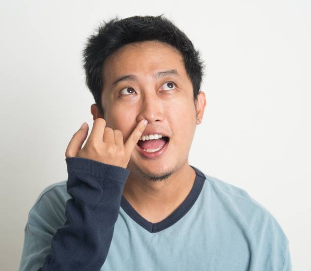 건조한 가을철은 코딱지가 잘 생긴다. 코딱지는 코에 들어온 이물질과 콧속 점액이 뭉치는 것으로, 잘못 제거 시 세균 감염 등의 위험이 있어 주의해야 한다. [사진=게티이미지뱅크]