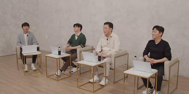 - 금강선 디렉터, 김상복 수석팀장, 전재학 수석팀장, 이병탁 수석팀장