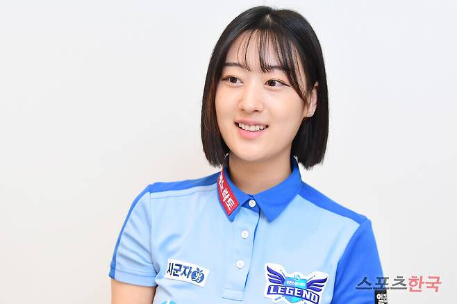 프로당구 선수 장가연이 스포츠한국과 인터뷰를 하고 있다. ⓒ이혜영 기자 lhy@hankooki.com