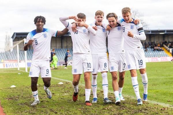 사진=마이키 무어 SNS