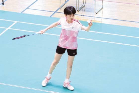 평일에는 하교 후 5시간 정도 훈련하는 한예슬 선수는 주말에는 휴식하며 친구·가족과 시간을 보내며 스트레스를 푼다.