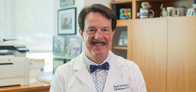 알츠하이머 치료제 임상시험을 이끈 베리슬라프 즐로코비치 교수. 서던캘리포니아대 의대 제공