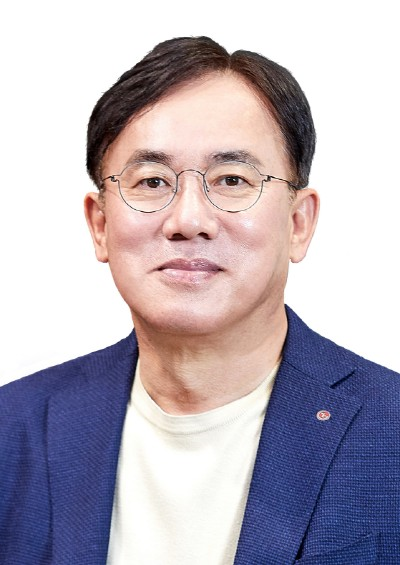 정철동 한국광융합산업진흥회장.