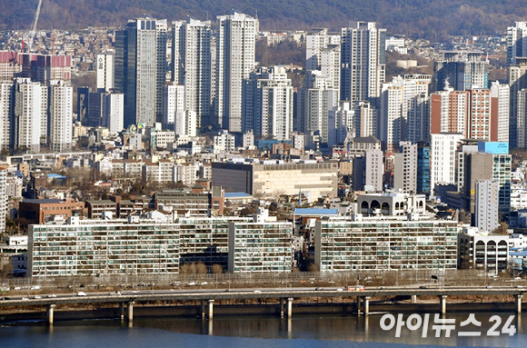 당장 못 사니 전세로… 수요 몰리며 자극받는 전셋값