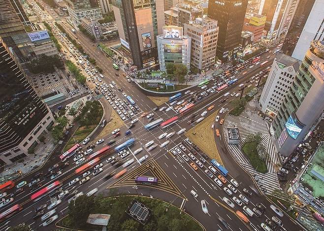 자동차 산업은 경기 상태를 비롯한 외부 변수의 영향에 민감하다.[사진=게티이미지뱅크]