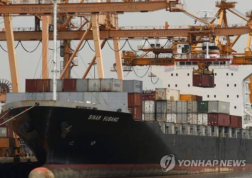 태국 방콕항 [EPA 연합뉴스 자료사진. 재판매 및 DB 금지]