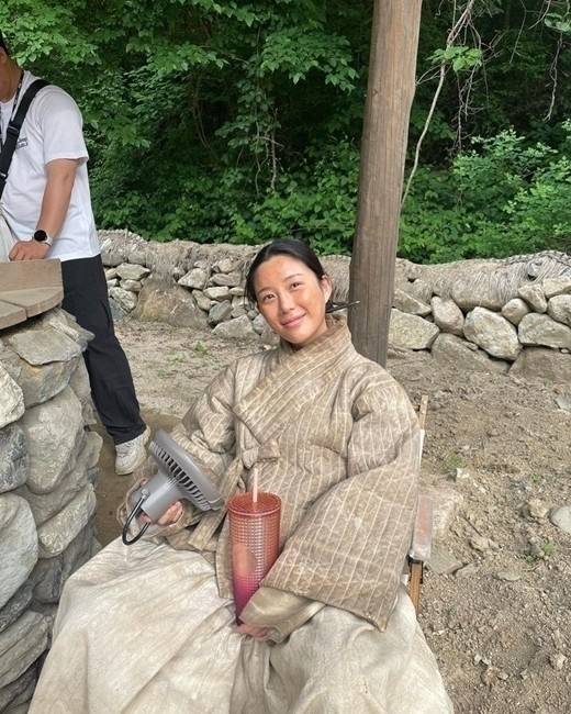 이다인이 공개한 MBC 금토드라마 '연인' 촬영 당시 모습들 / 배우 이다인