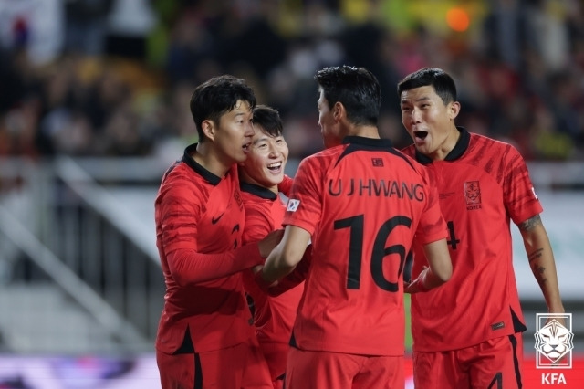 손흥민과 이강인/대한축구협회