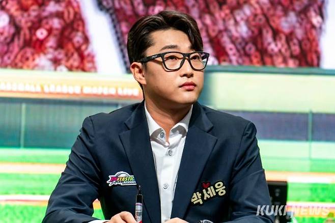 다음 순서를 기다리는 박세웅. 사진=차종관 기자