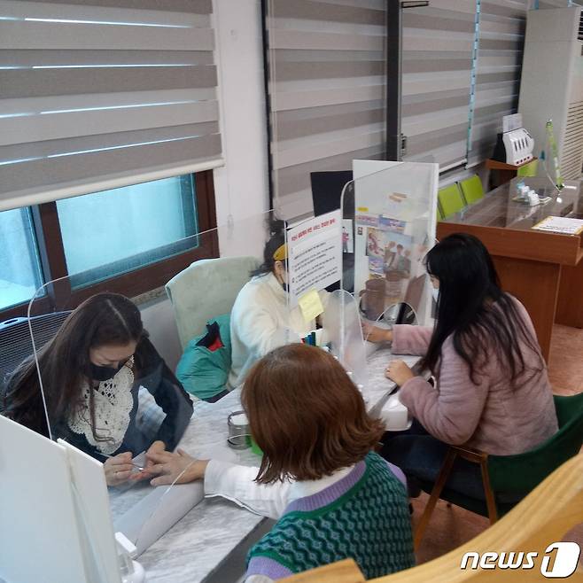 (익산=뉴스1) 김혜지 기자 = 전북 익산시가 장애인의 사회참여와 안정적 생활을 지원하기 위해 관련 일자리를 대폭 확대했다.(익산시 제공)2023.11.22./뉴스1