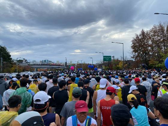 출발이다. 금방이라도 비가 내릴 것 같은 주말이었다./사진=이때까지만 해도 불행을 예상치 못했던 기자