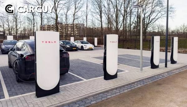 유럽 내 구축된 V4 슈퍼차저 스테이션