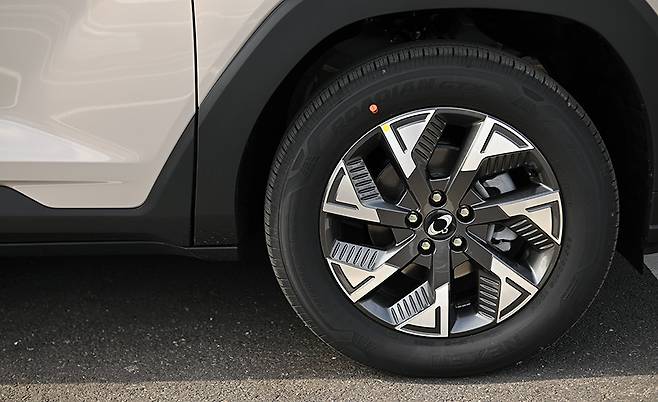 KG 모빌리티 토레스 EVX. 김학수 기자