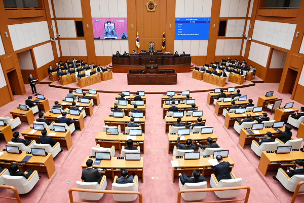 부산시의회 본회의 전경. 시의회 제공