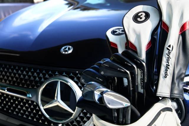 테일러메이드가 메르세데스 벤츠와 협업으로 P790 메르세데스-벤츠 에디션을 출시했다. 테일러메이드 코리아