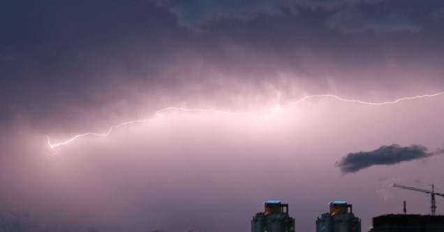 울산 번개 (위 기사와 직접 관련 없음) / 사진=연합뉴스