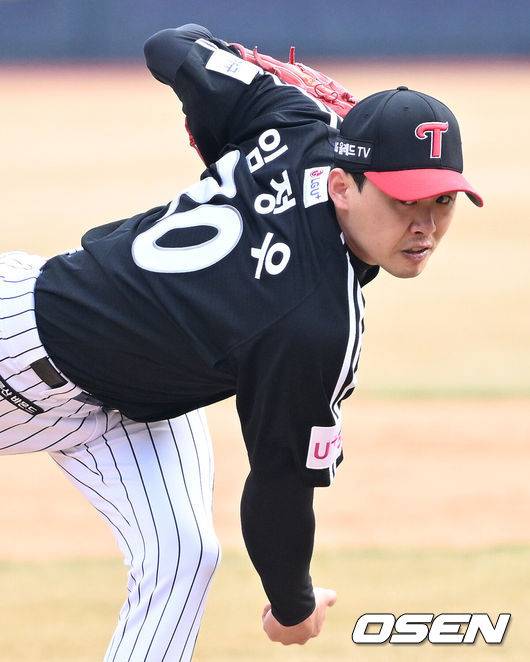 [OSEN=조은정 기자]&nbsp;LG 임정우. 2022.03.12 /cej@osen.co.kr