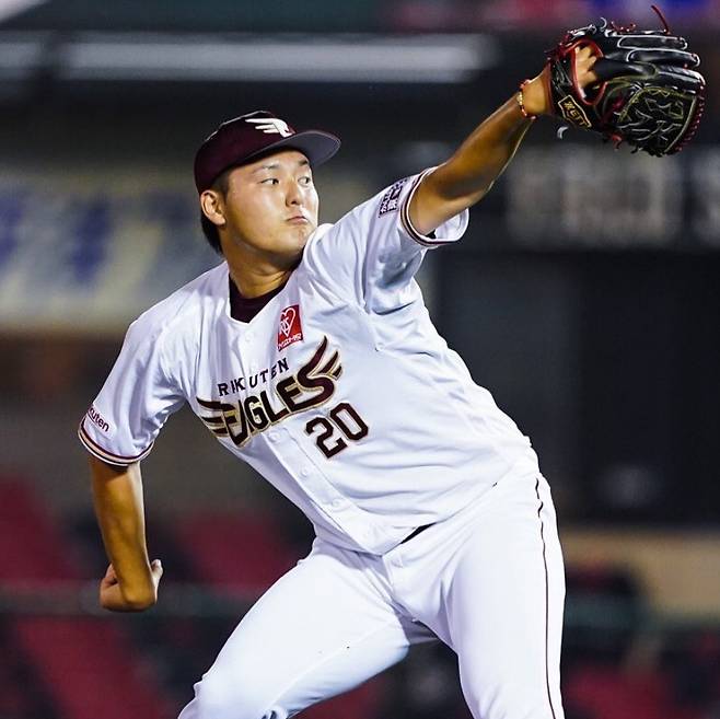 안라쿠 도모히로 인스타그램 캡처.