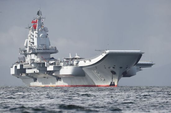 중국의 첫 항공모함인 랴오닝함. [사진=AFP/연합뉴스]