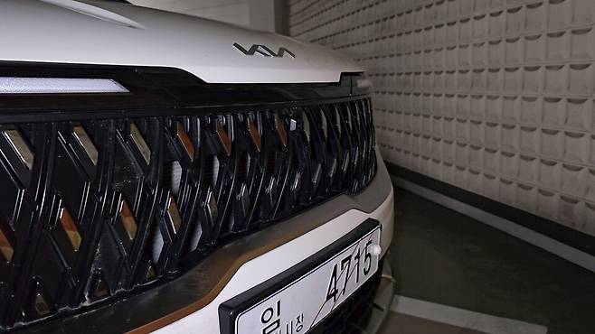 기아 '카니발 하이리무진 페이스리프트' (출처 : 숏카)