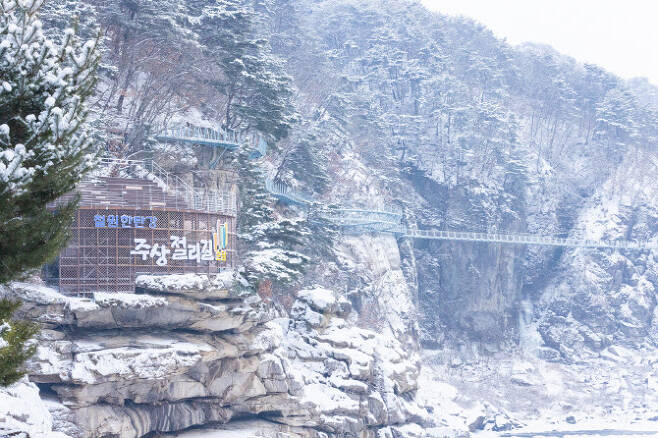 철원 한탄강 주상절리길 겨울 설경 모습 (한국관광공사 제공)