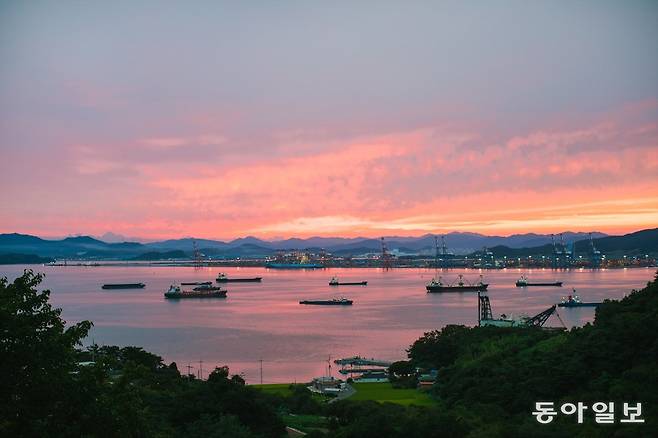 광양만의 일몰 풍경.