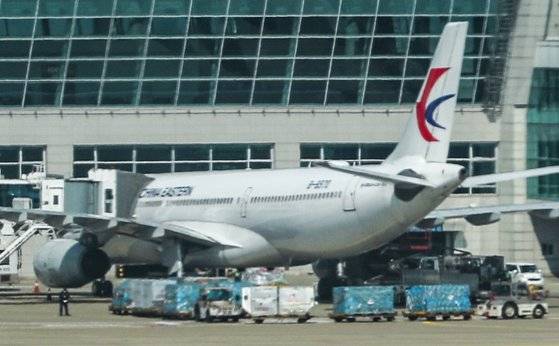 중국 동방항공 여객기 자료사진. 뉴스1